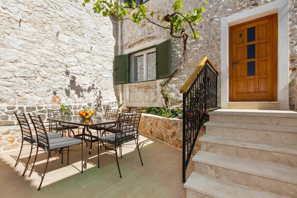 Apartments Vica Sibenik Ngoại thất bức ảnh